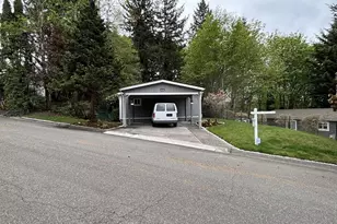 12615 NE 189th St, Bothell, WA 98011 - Photo 2