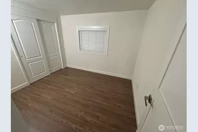 12615 NE 189th Street, Bothell, WA 98011 - Photo 36