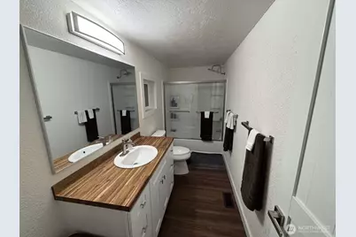 12615 NE 189th Street, Bothell, WA 98011 - Photo 28