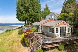 29631 Beach Dr NE, Poulsbo, WA 98370 - Photo 2
