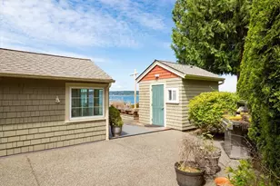 29631 Beach Dr NE, Poulsbo, WA 98370 - Photo 18