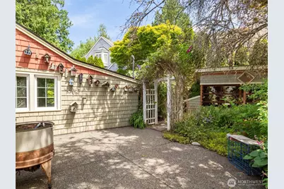 29631 Beach Drive NE, Poulsbo, WA 98370 - Photo 8