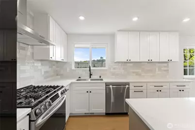 12215 SE 35th Street, Bellevue, WA 98006 - Photo 20