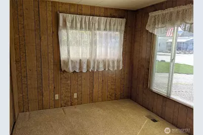 2725 E Fir Street #50, Mount Vernon, WA 98273 - Photo 8