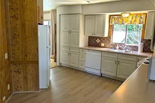 2725 E Fir St, Mount Vernon, WA 98273 - Photo 10