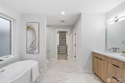 719 Edmonds Way, Edmonds, WA 98020 - Photo 20