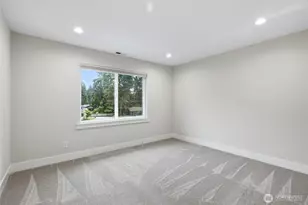 719 Edmonds Way, Edmonds, WA 98020 - Photo 28