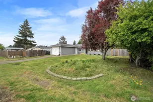 304 Rochester St E, Rainier, WA 98576 - Photo 24