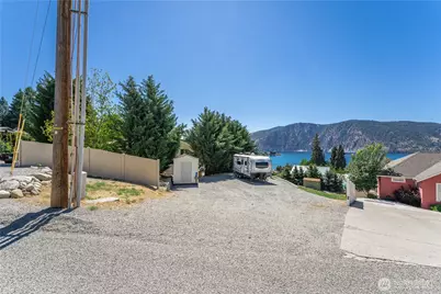 327 Lakeshore Drive, Manson, WA 98831 - Photo 8