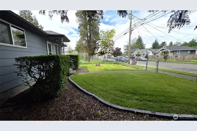 836 E 47th, Tacoma, WA 98404 - Photo 2
