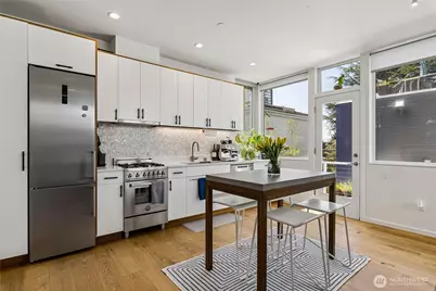 732 Belmont Place E #A, Seattle, WA 98102 - Photo 4