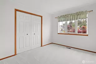 701 NW Krueger St, Coupeville, WA 98239 - Photo 24
