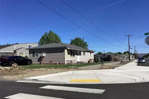 1315 SE 2nd Ave, Quincy, WA 98848 - Photo 2