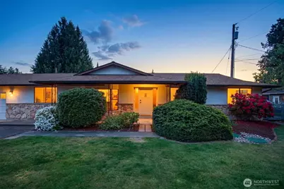 20229 24th Avenue W, Lynnwood, WA 98036 - Photo 2