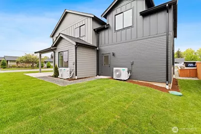 307 S 17th Street, Lynden, WA 98264 - Photo 34