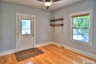 654 W Main Street, Monroe, WA 98272 - Photo 18