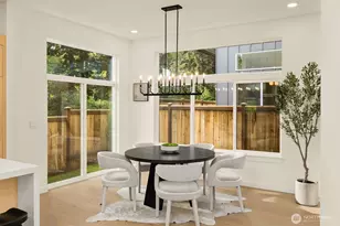 8407 NE 137th St, Kirkland, WA 98034 - Photo 8