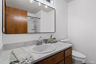 420 160th St E, Tacoma, WA 98445 - Photo 20