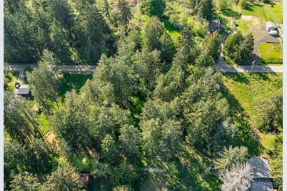 907 E Madrona Boulevard NW, Herron Island, WA 98349 - Photo 2