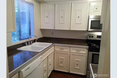 1461 Rainier Court, Fircrest, WA 98466 - Photo 12