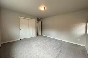 11837 32nd Ave NE, Seattle, WA 98125 - Photo 8