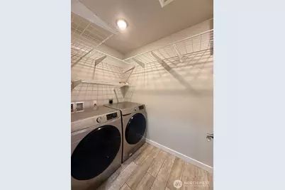 11837 32nd Avenue NE, Seattle, WA 98125 - Photo 16
