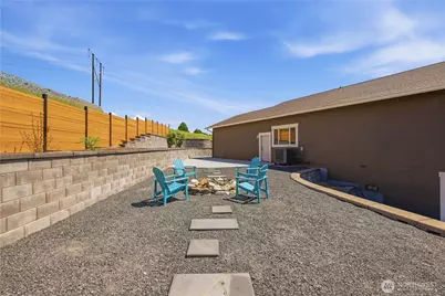 827 Madeleine Court, East Wenatchee, WA 98802 - Photo 32