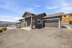 827 Madeleine Ct, East Wenatchee, WA 98802 - Photo 1