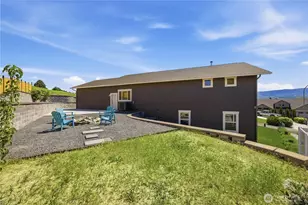 827 Madeleine Ct, East Wenatchee, WA 98802 - Photo 4