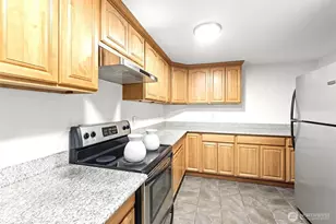 110 174th Pl NE, Bellevue, WA 98008 - Photo 26