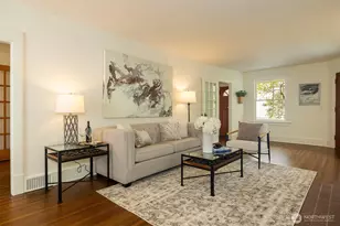 806 15th Ave E, Seattle, WA 98112 - Photo 8