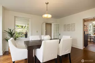 806 15th Ave E, Seattle, WA 98112 - Photo 12