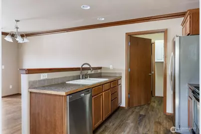 1441 NW 5th Avenue, Oak Harbor, WA 98277 - Photo 6