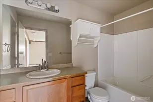 1441 NW 5th Ave, Oak Harbor, WA 98277 - Photo 28