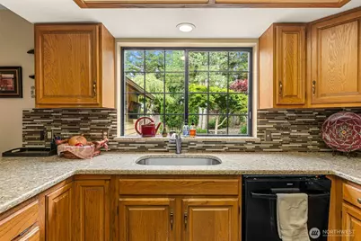 813 NE 12th Street, East Wenatchee, WA 98802 - Photo 8