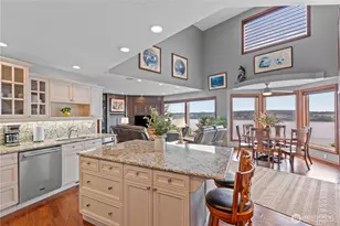 1551 13th Ct, Fox Island, WA 98333 - Photo 22