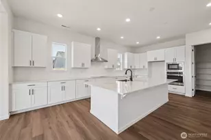 20833 Chad Ln E, Bonney Lake, WA 98391 - Photo 4