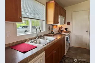 473 Gore Road #2, Onalaska, WA 98570 - Photo 4
