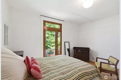 802 16th Avenue, Seattle, WA 98122 - Photo 34