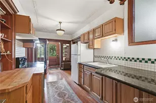 802 16th Ave, Seattle, WA 98122 - Photo 22