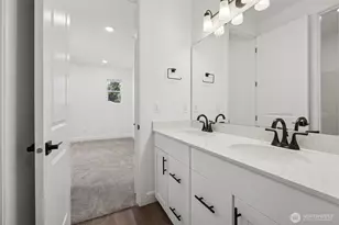 20826 Chad Ln E, Bonney Lake, WA 98391 - Photo 28