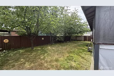 1518 104th St S, Tacoma, WA 98444 - Photo 12