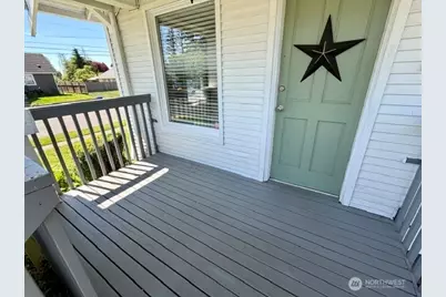 6722 S J Street, Tacoma, WA 98408 - Photo 4