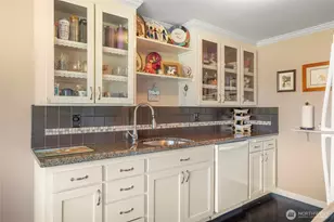 1020 5th Ave S, Edmonds, WA 98020 - Photo 10