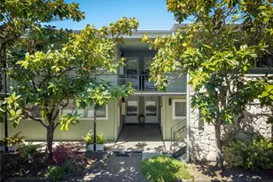 1020 5th Ave S, Edmonds, WA 98020 - Photo 2