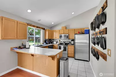 3909 212th Street Ct E, Spanaway, WA 98387 - Photo 6