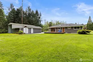 32022 Gamble Way NE, Poulsbo, WA 98370 - Photo 24