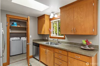 32022 Gamble Way NE, Poulsbo, WA 98370 - Photo 14