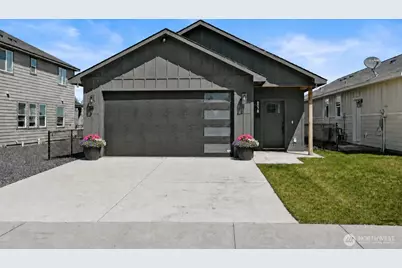 6078 Murray Way NE, Moses Lake, WA 98837 - Photo 1