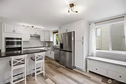 2721 NE 195th Street #3, Lake Forest Park, WA 98155 - Photo 1